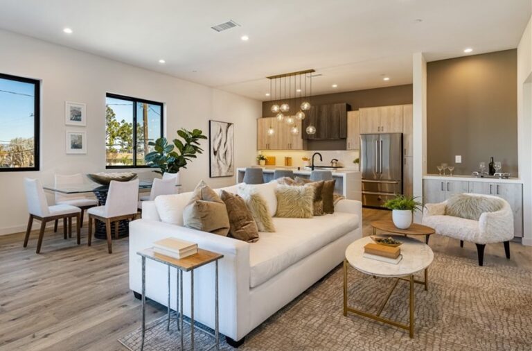 Five Star Rated Home Stagers in Santa Monica